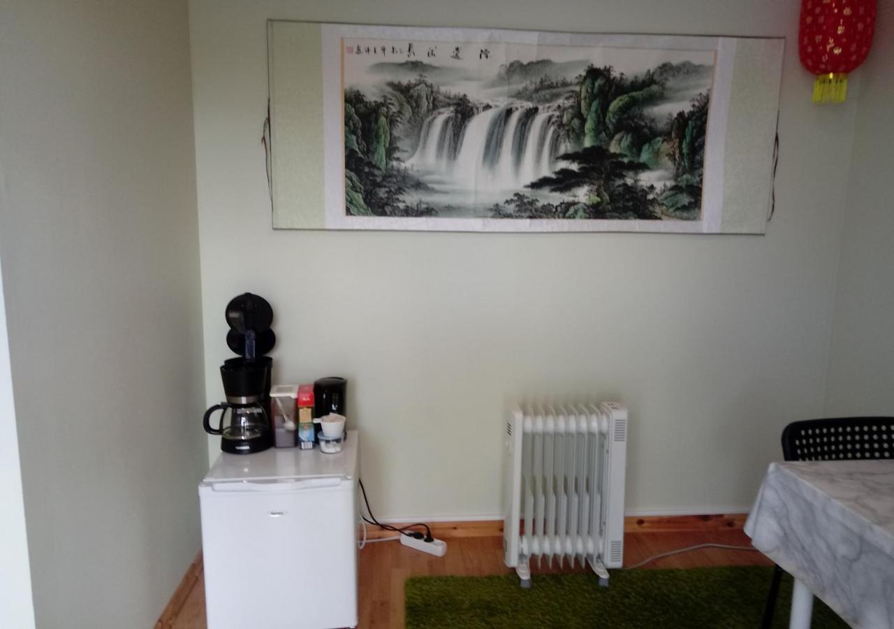 Lin'S B&B Alvsered Екстер'єр фото