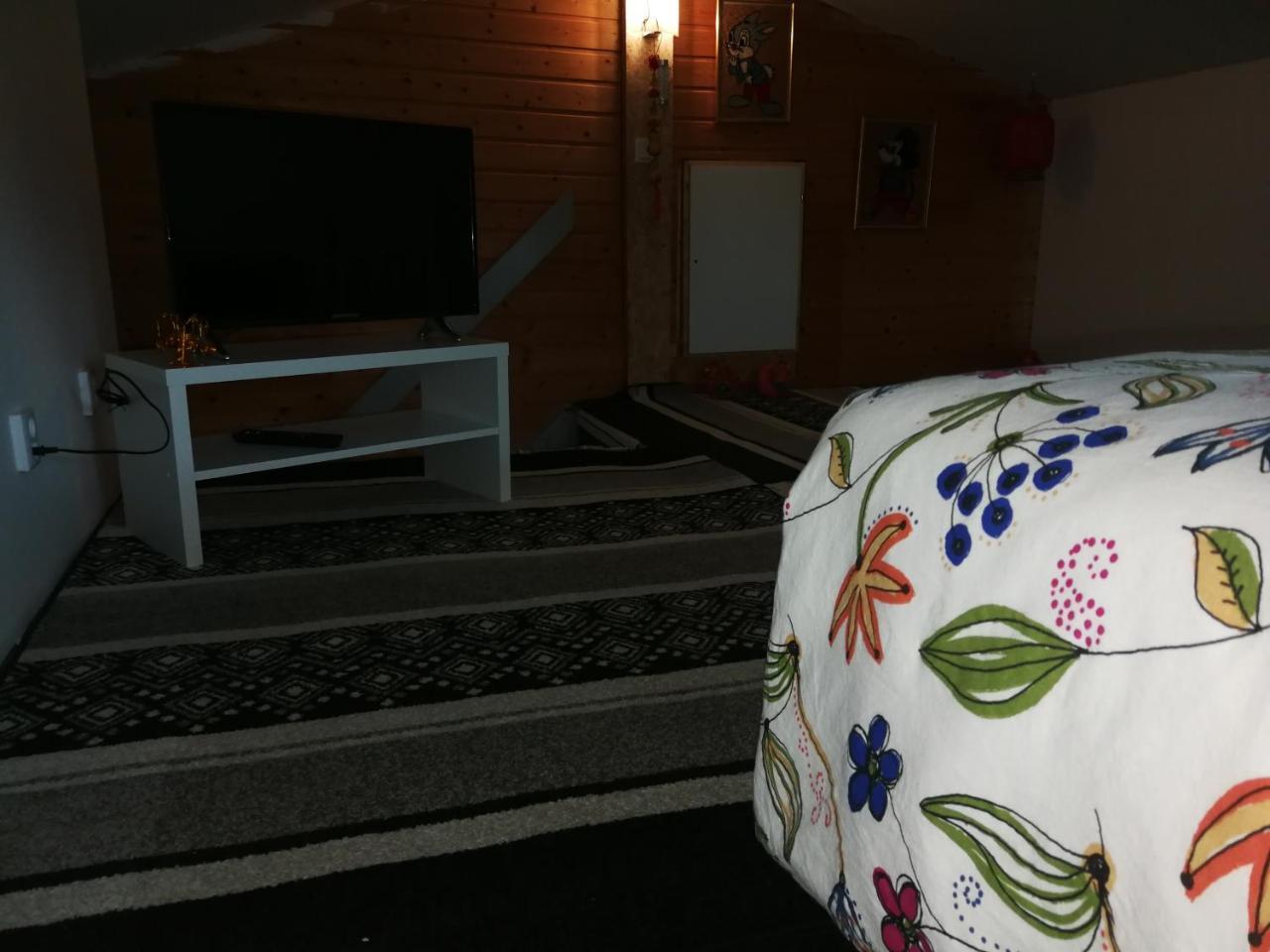 Lin'S B&B Alvsered Екстер'єр фото